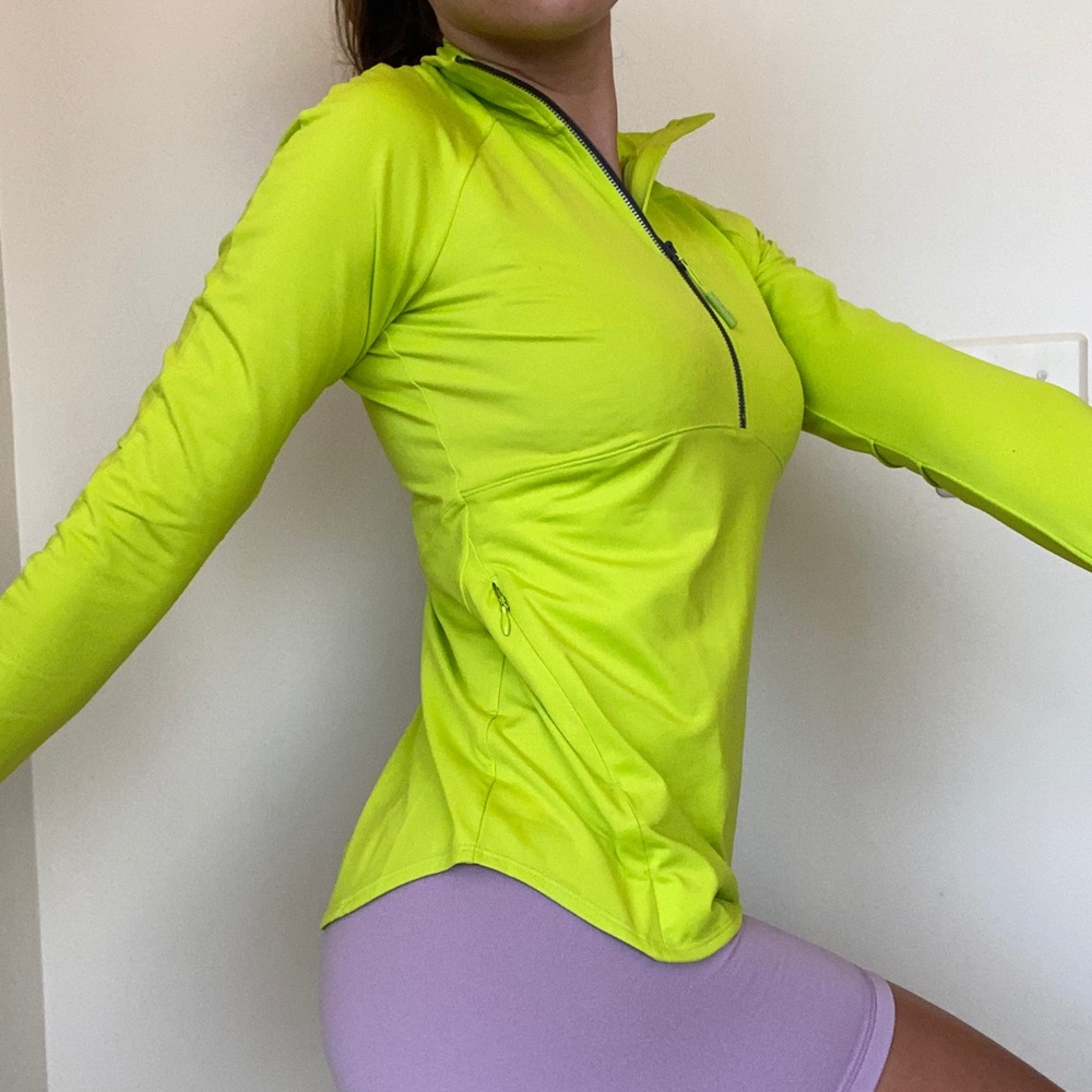 Athleta Malibu Hike Half Zip Neon